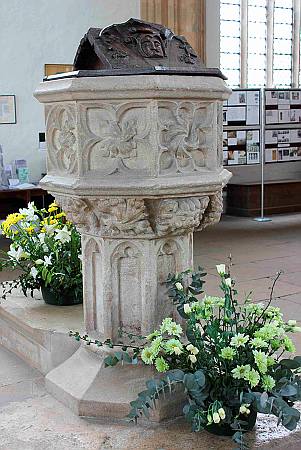 Fotheringhay - The Font